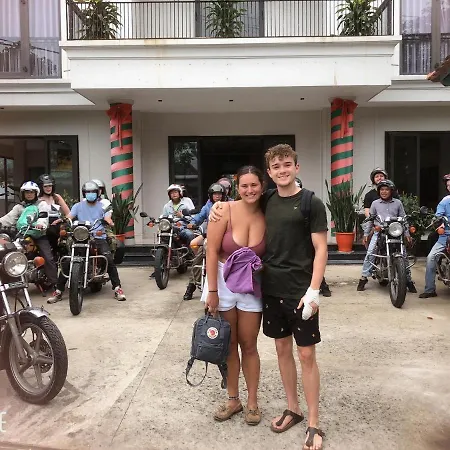 Bed Station Hostel & Pool Bar Hoi An " Former Sunflower"-2